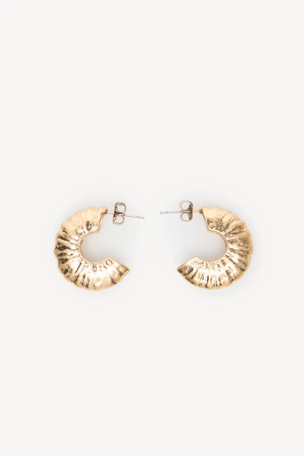 Lili. Aros labrados bañados en oro