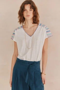 Martina. Camiseta bordada