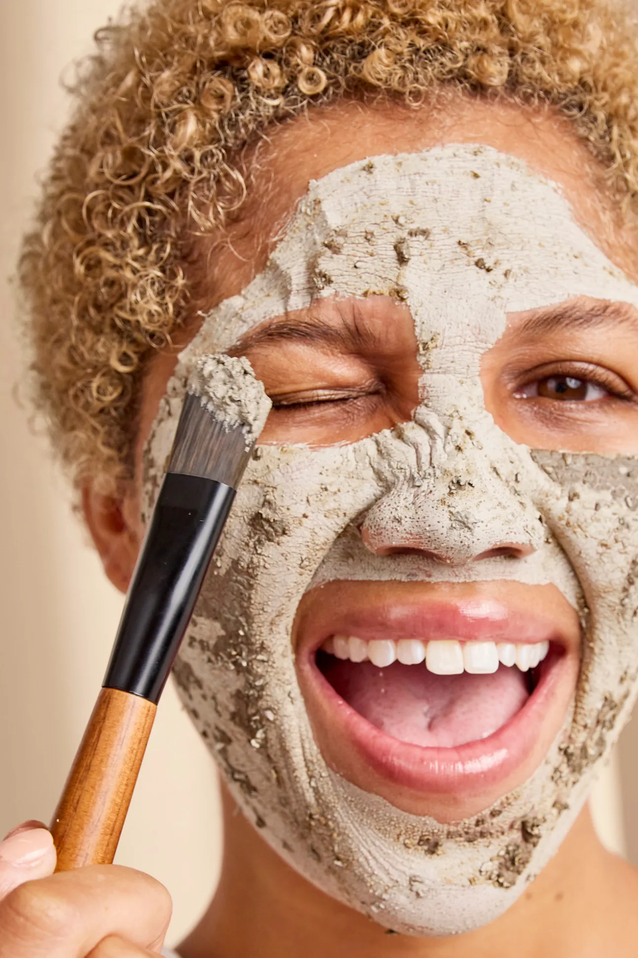 Mascarilla Cuidado Experto Purificante de Carbón del Himalaya