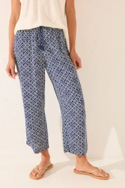 Pantalón Capri estampado sello