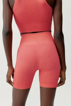Pantalón corto Urdhva