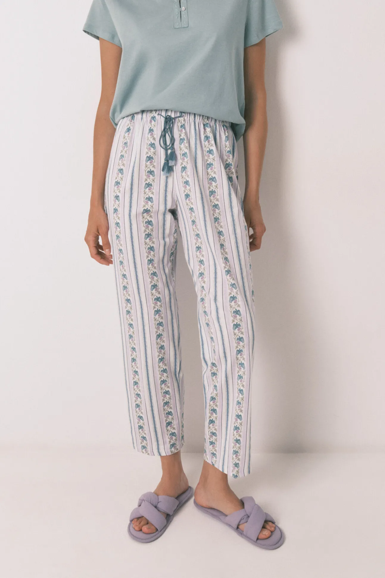 Pantalón largo carrot 100% algodón cenefas