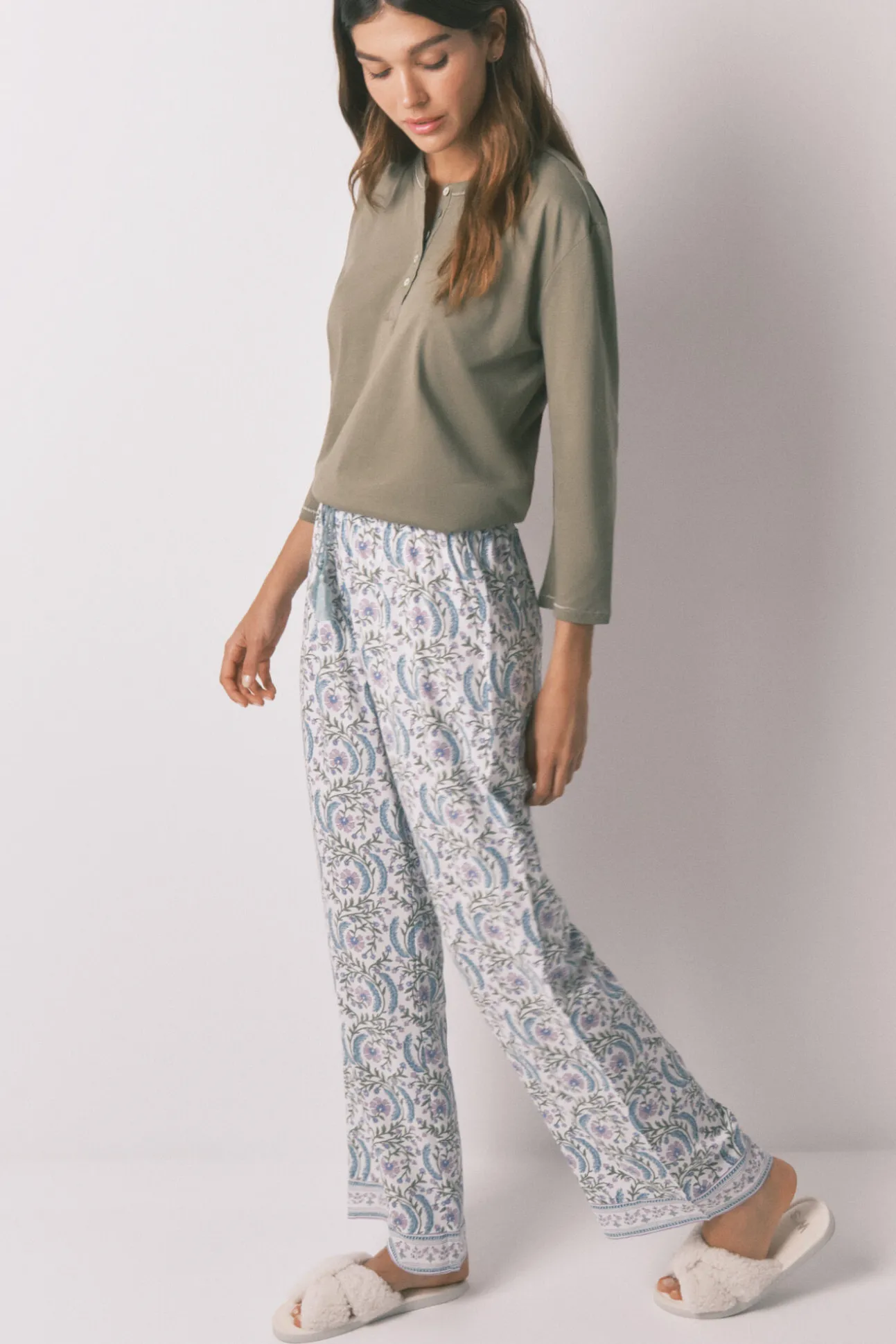 Pantalón largo viscosa print flores