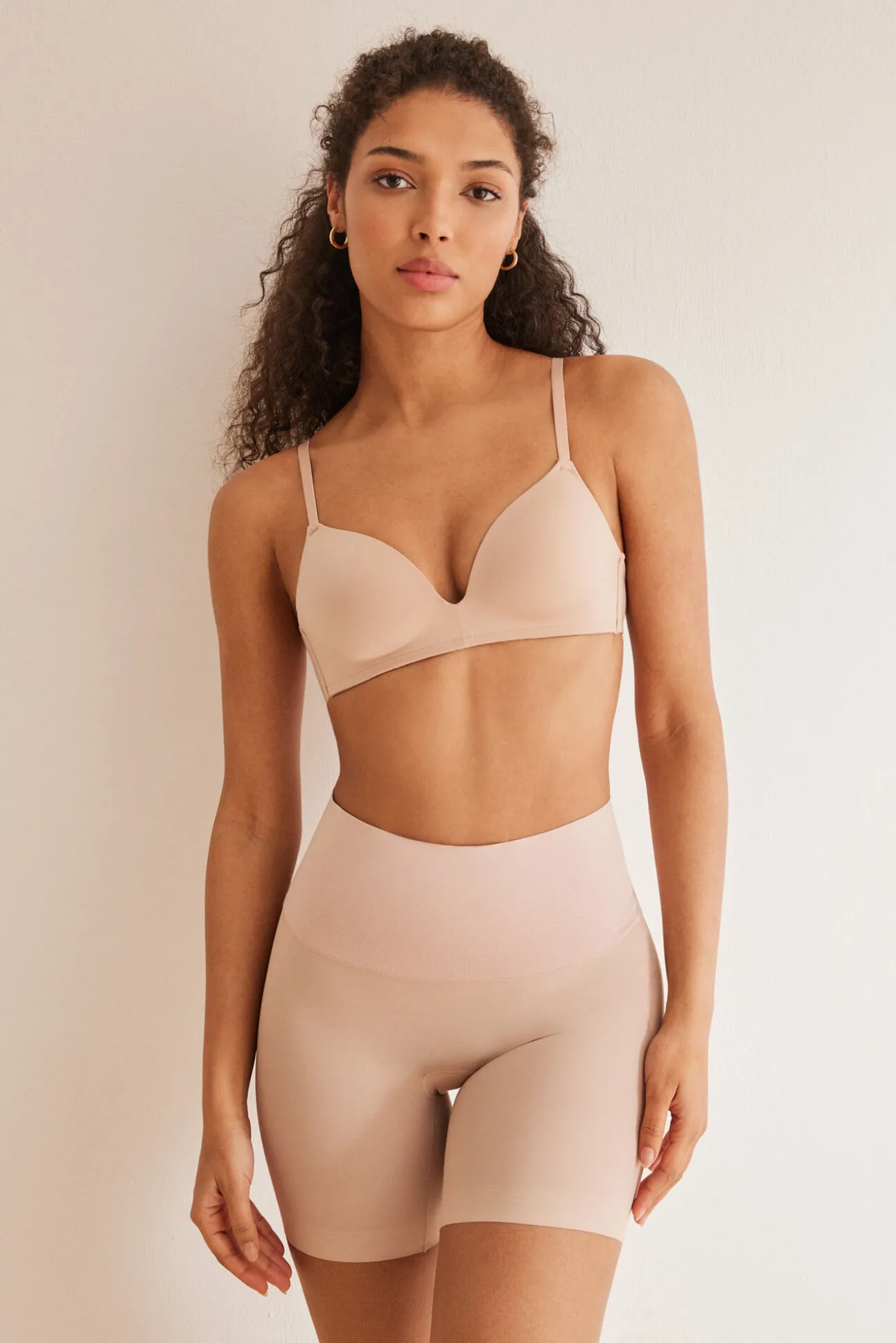 Pantalón moldeador efecto push up