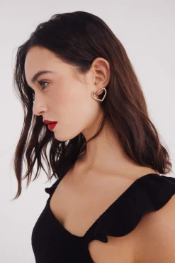 Pendientes corazones dorados