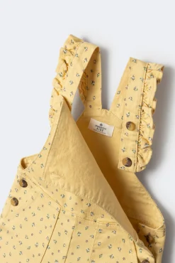 Peto volantes estampado niña