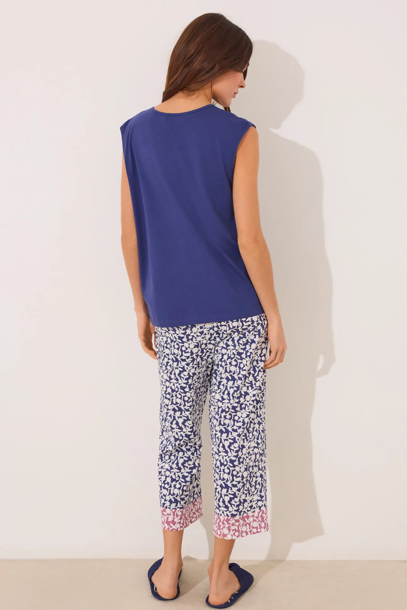 Pijama Capri 100% algodón print azul flores