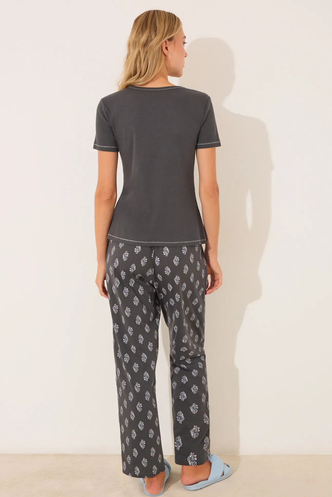 Pijama largo algodón gris paisley