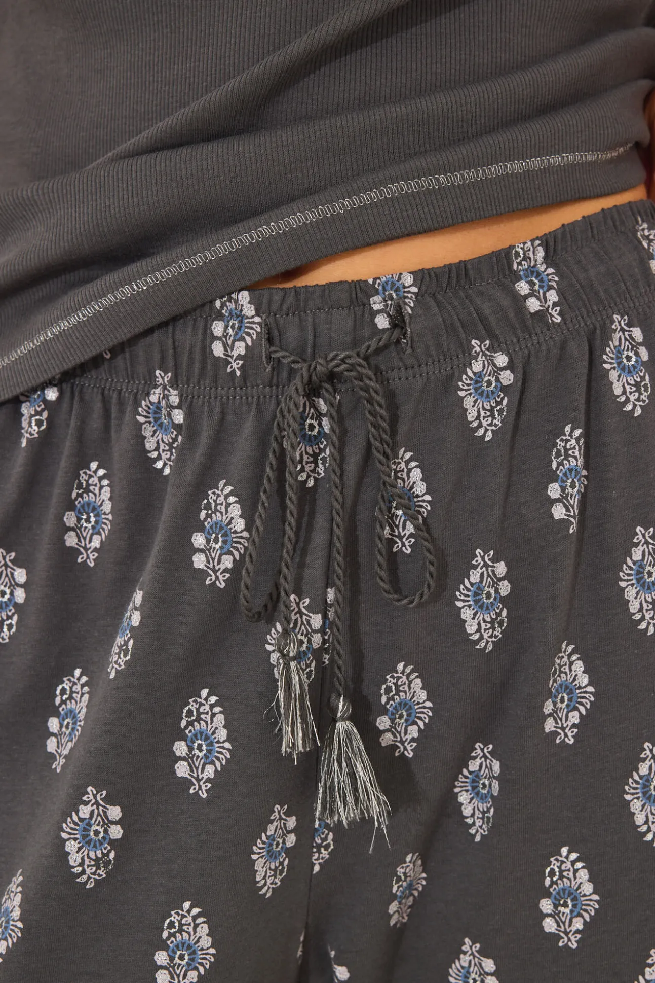 Pijama largo algodón gris paisley