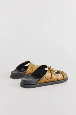 Sandalia de piel estampado serpiente