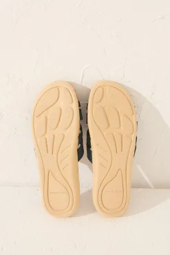 Sandalias tiras efecto rafia