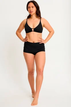 Short bikini menstrual