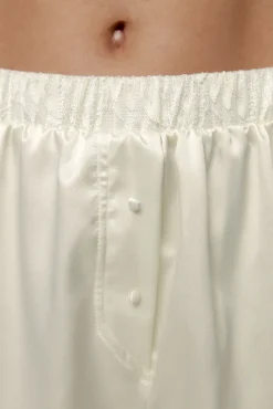 Short satinado con encaje Ida Gardenia