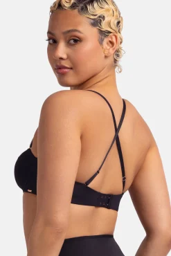 Sujetador bandeau con aro negro