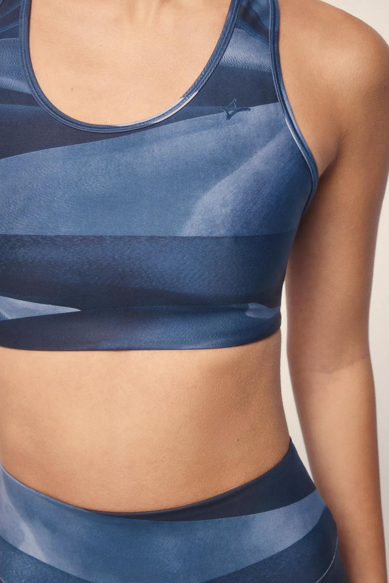 Sujetador deportivo 4D STRETCH estampado azul