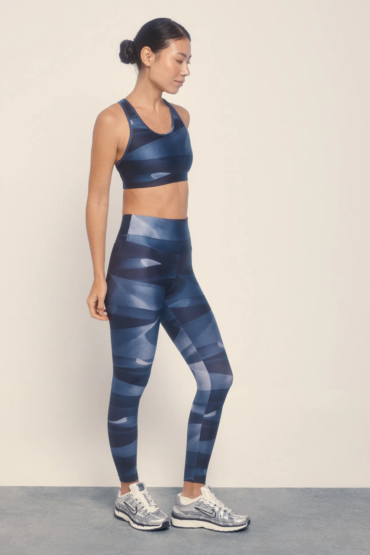 Sujetador deportivo 4D STRETCH estampado azul
