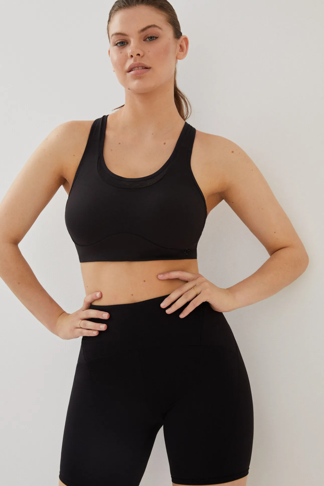 Sujetador deportivo negro 4D Stretch