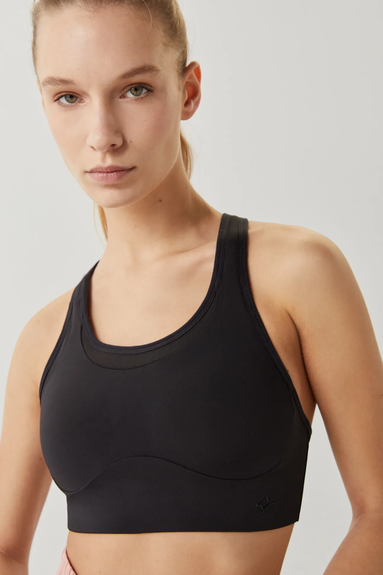 Sujetador deportivo negro 4D Stretch