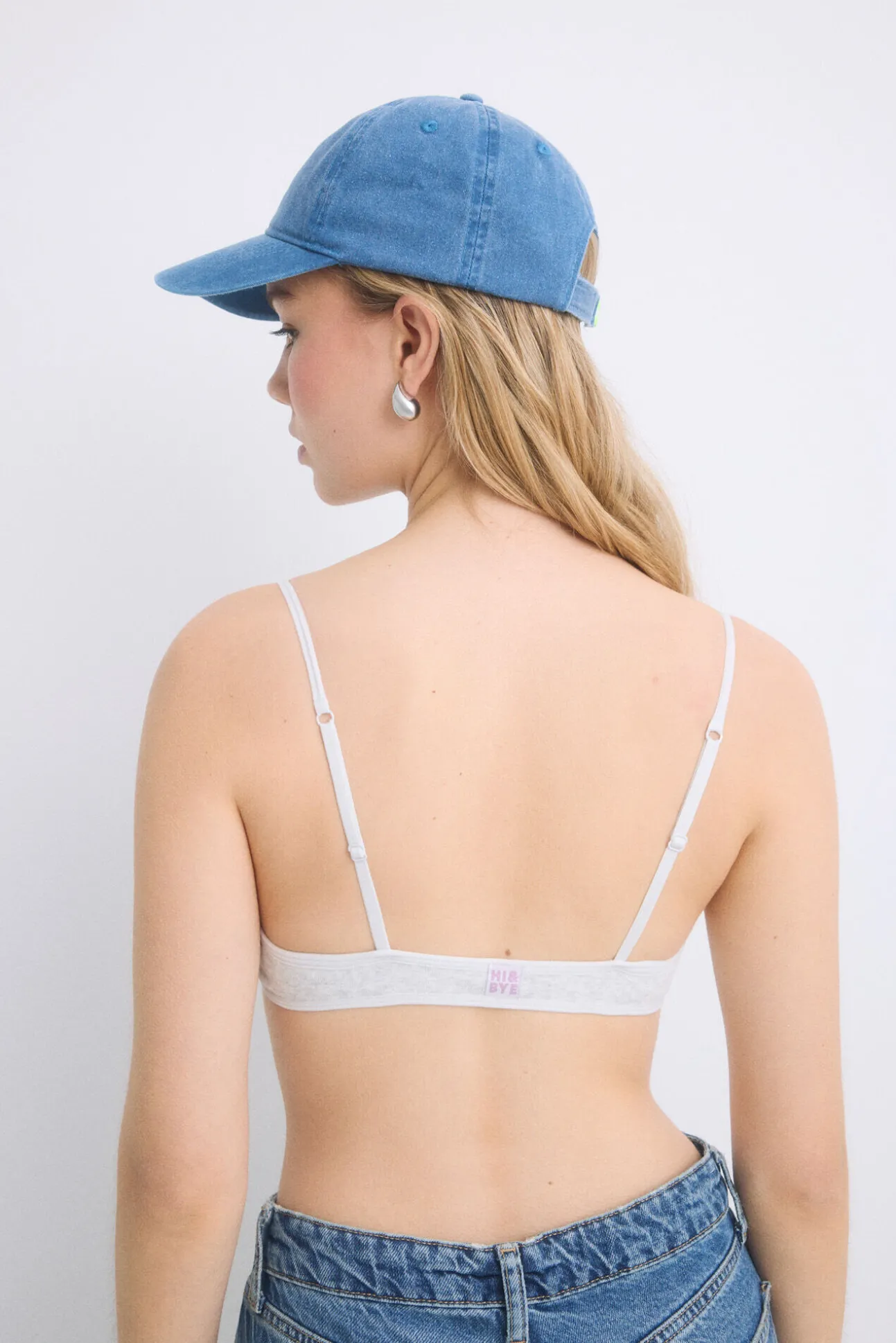 Sujetador Seamless triangular gris copas extraíbles