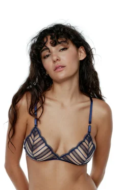 Sujetador triangular de tul bordado Leila