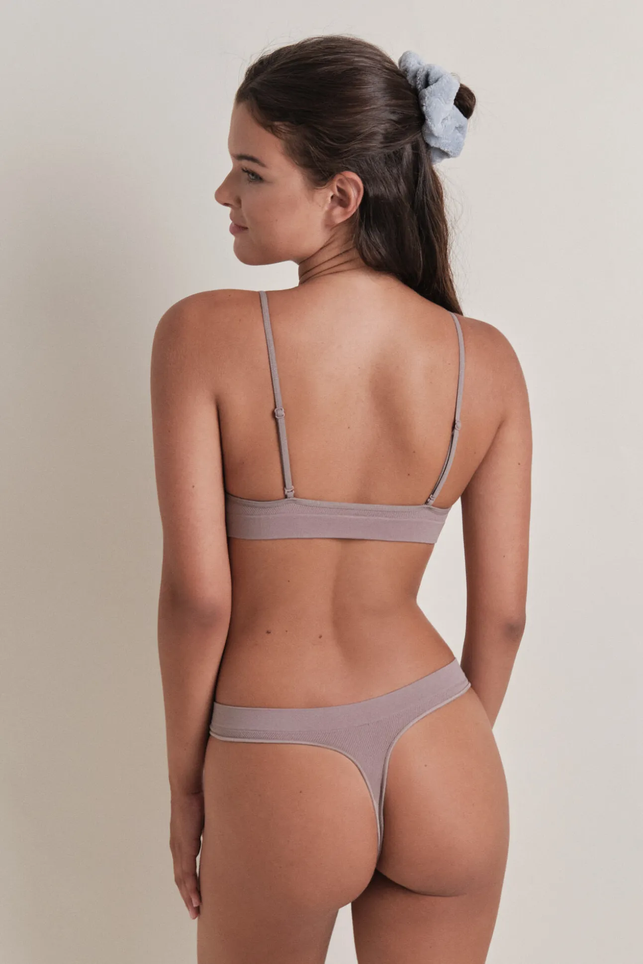 Tanga seamless marrón