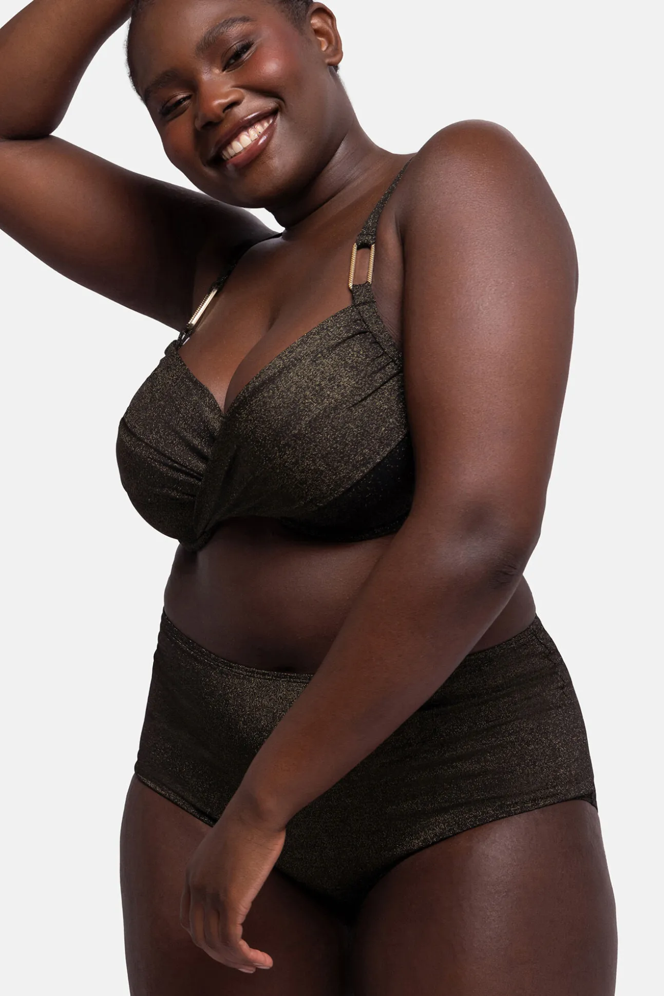 Top de bikini con aro brillo negro