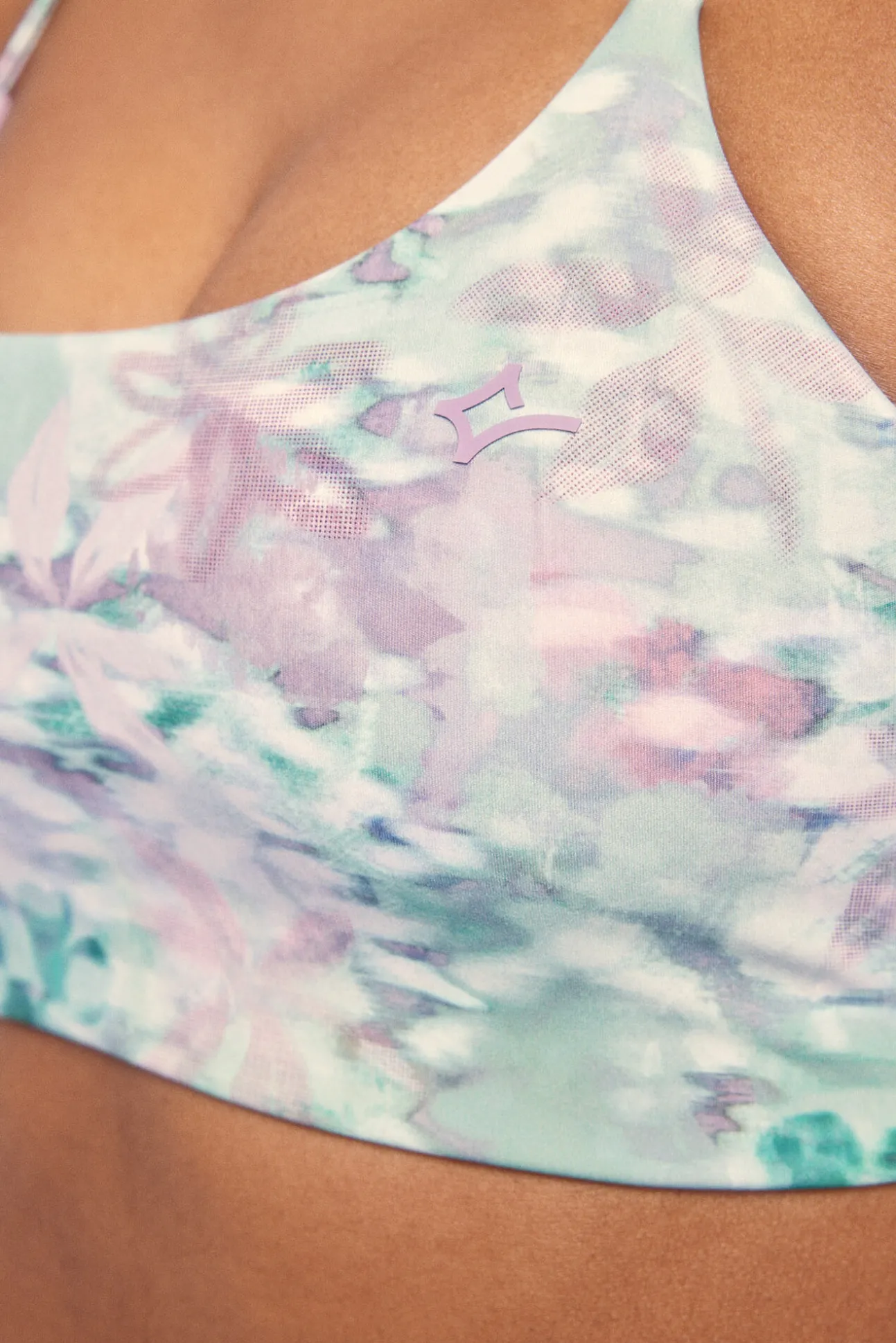 Top deportivo print flores