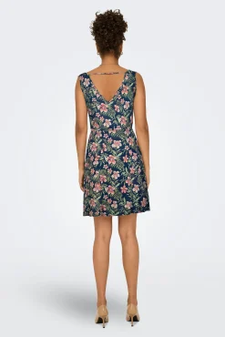 Vestido corto de tirantes anchos