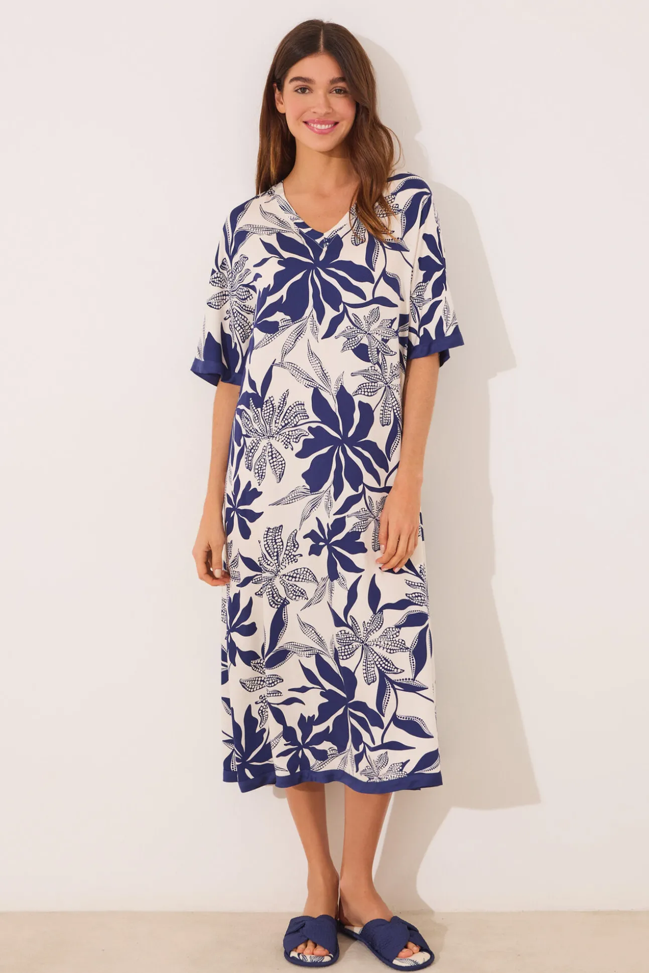 Vestido largo satén print flores