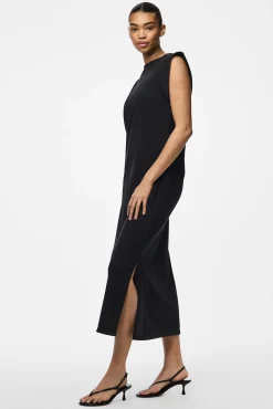 Vestido largo tipo sport