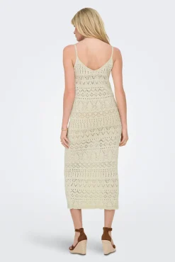 Vestido midi crochet