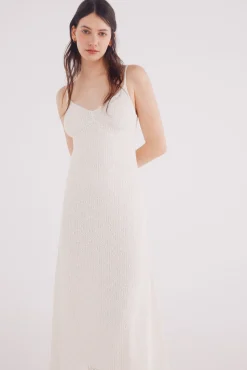 Vestido midi estructura tirantes finos