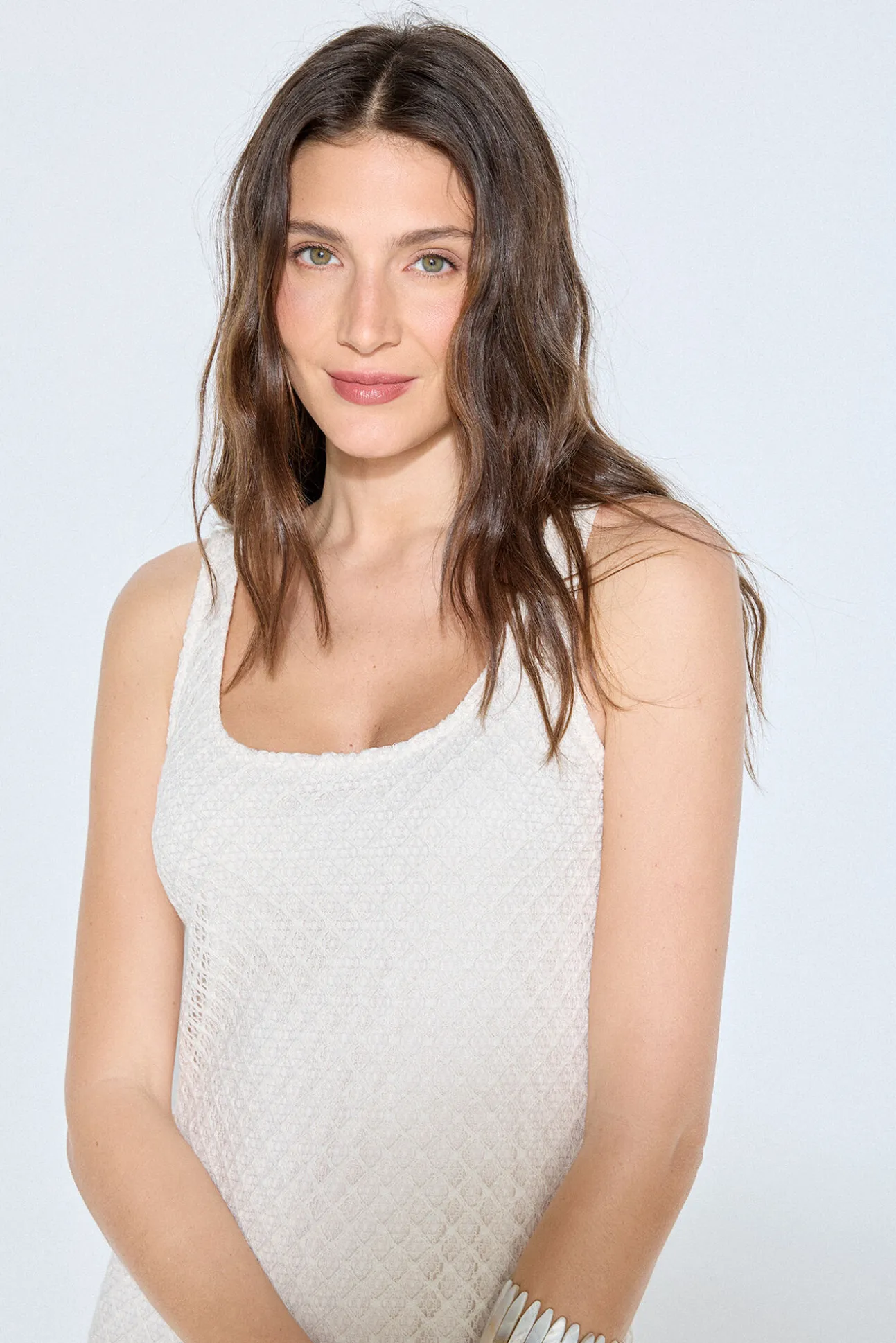 Vestido punto cortado