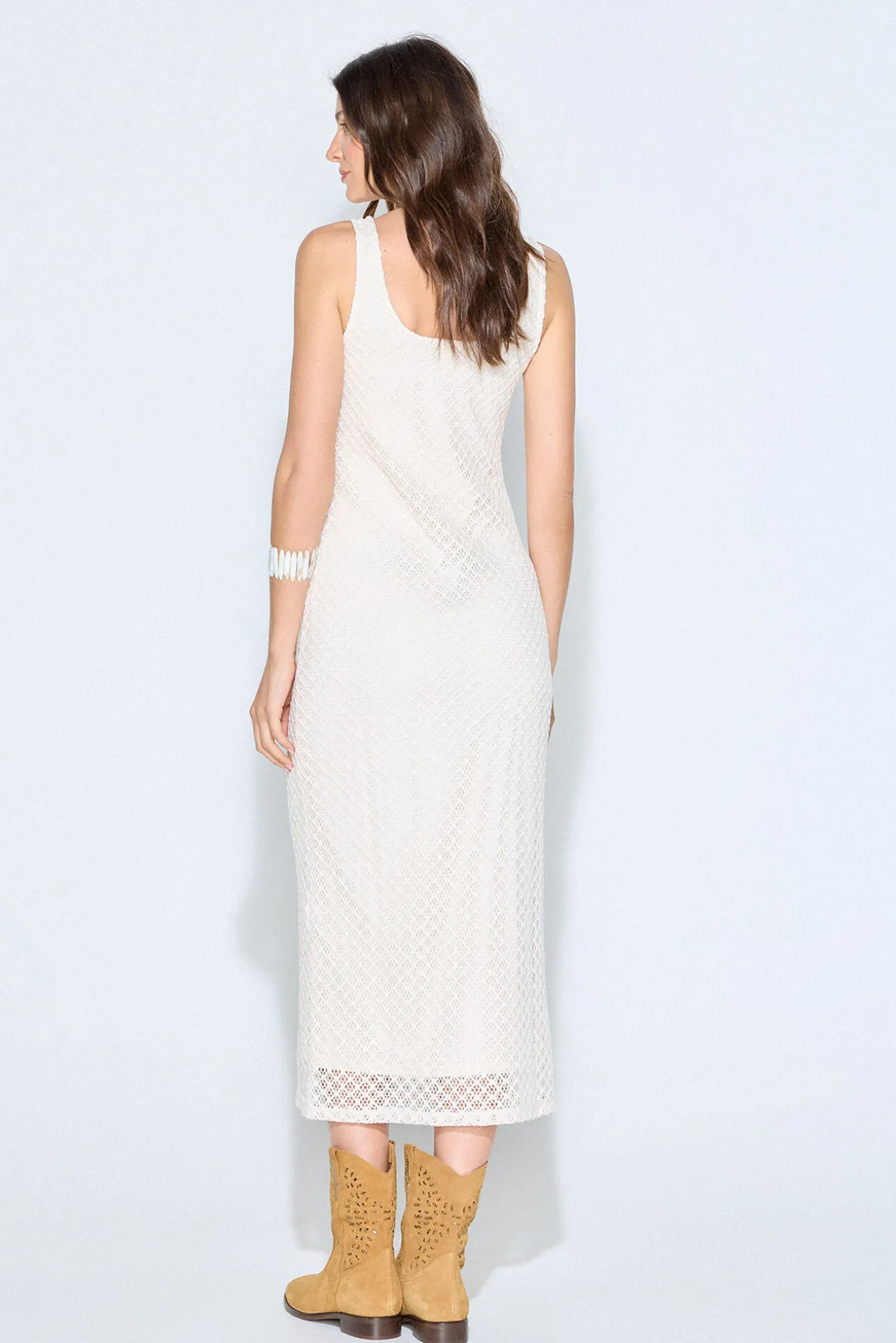 Vestido punto cortado