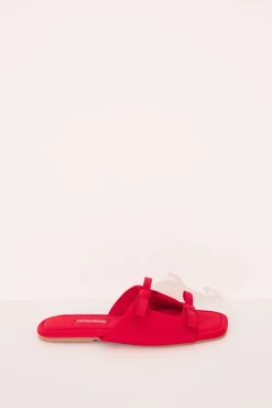 Zapatillas abiertas rojo lazos