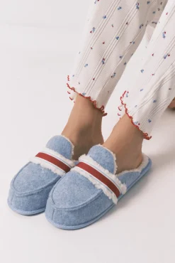Zapatillas casa Mickey azul estampado