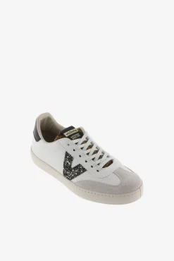 Zapatillas de efecto piel