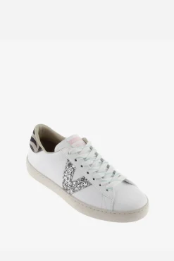 Zapatillas de efecto piel Victoria Berlín con logotipo de glitter y trasera animal print